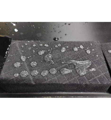 graphene based oil absorbing sponge block2